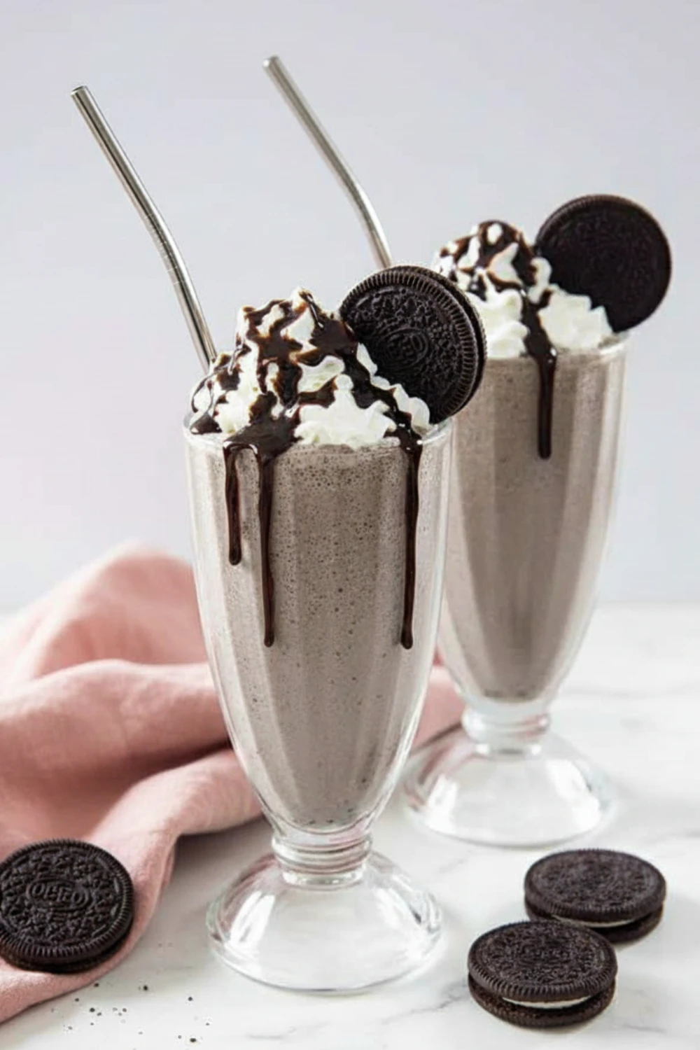 Creamy Oreo Milkshake
