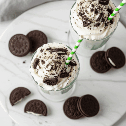 Mint oreo milkshake